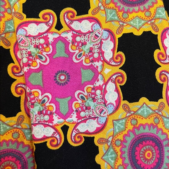 Haute Hippie geometric medallion block print wrap front long sleeve top. Size LG - Picture 4 of 9